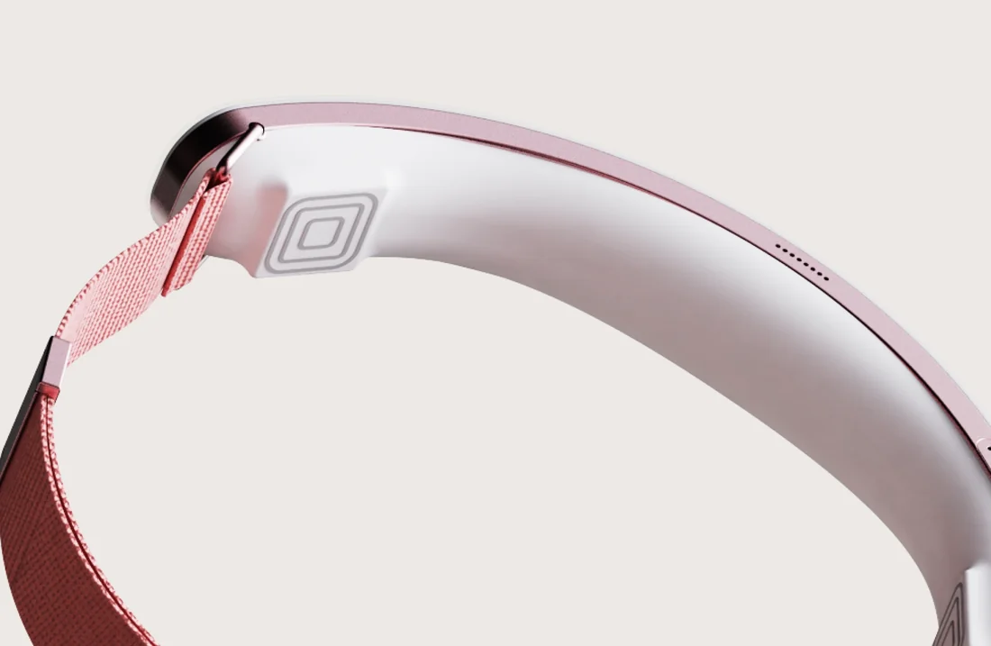 Smart Dog Collar - Crimson Pearl Back